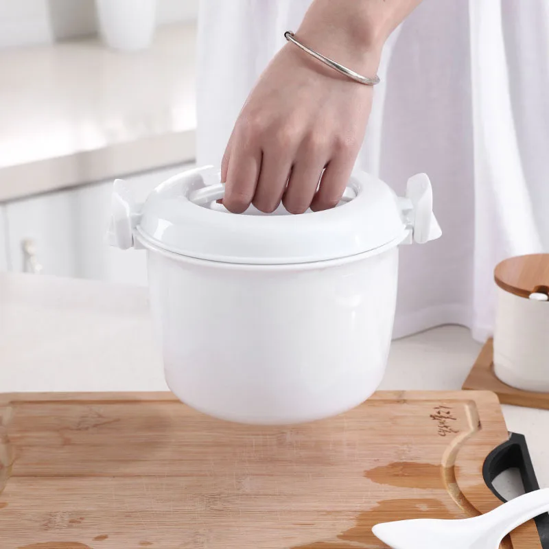 Four Pastamaker